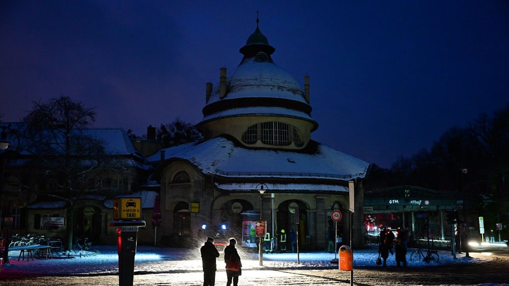 Während des Stromausfalls war es auch am Mexikoplatz in Berlin-Zehlendorf zappenduster. (Archivbild)