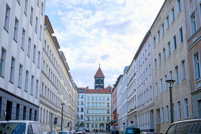 Die Berliner SPD-Fraktion will für Mieter*innen viel verbessern, aber nicht enteignen.