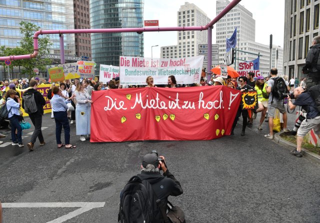 »Die Miete ist zu hoch!« – das hat ein Berliner Gericht jetzt auch für eine Kreuzberger Wohnung entschieden.