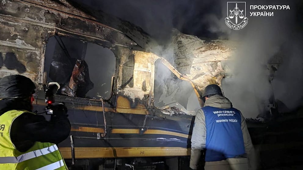 Nach dem Angriff auf den Zug in Charkiw untersucht ein Staatsanwalt für Kriegsverbrechen die Schäden