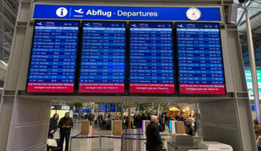 IT-Störung sorgt für manuelles Check-in am Flughafen Düsseldorf