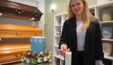 Leni Köhler interessiert sich schon seit ihrer Kindheit für das Thema Tod. Heute macht die 19-Jährige eine Ausbildung zur Bestatterin.