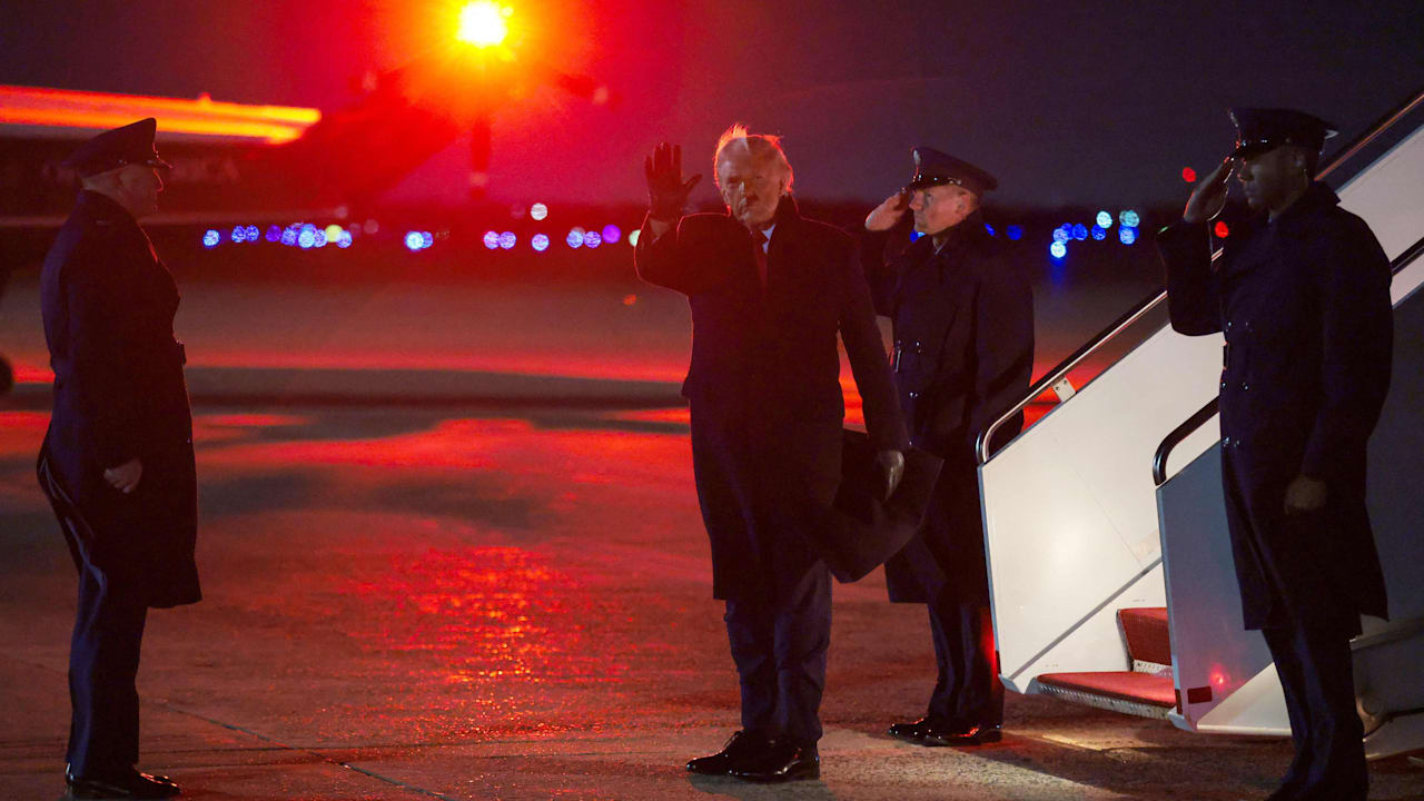 Trumps SMS-Knall! US-Präsident postet private Textnachrichten von Macron und Rutte | Politik