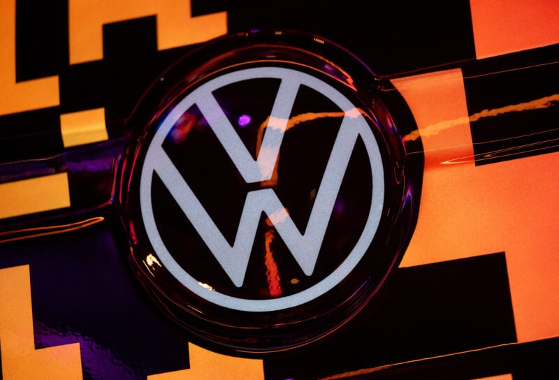 Der Wettbewerb auf dem E-Auto-Markt in Deutschland verschärft sich spürbar.