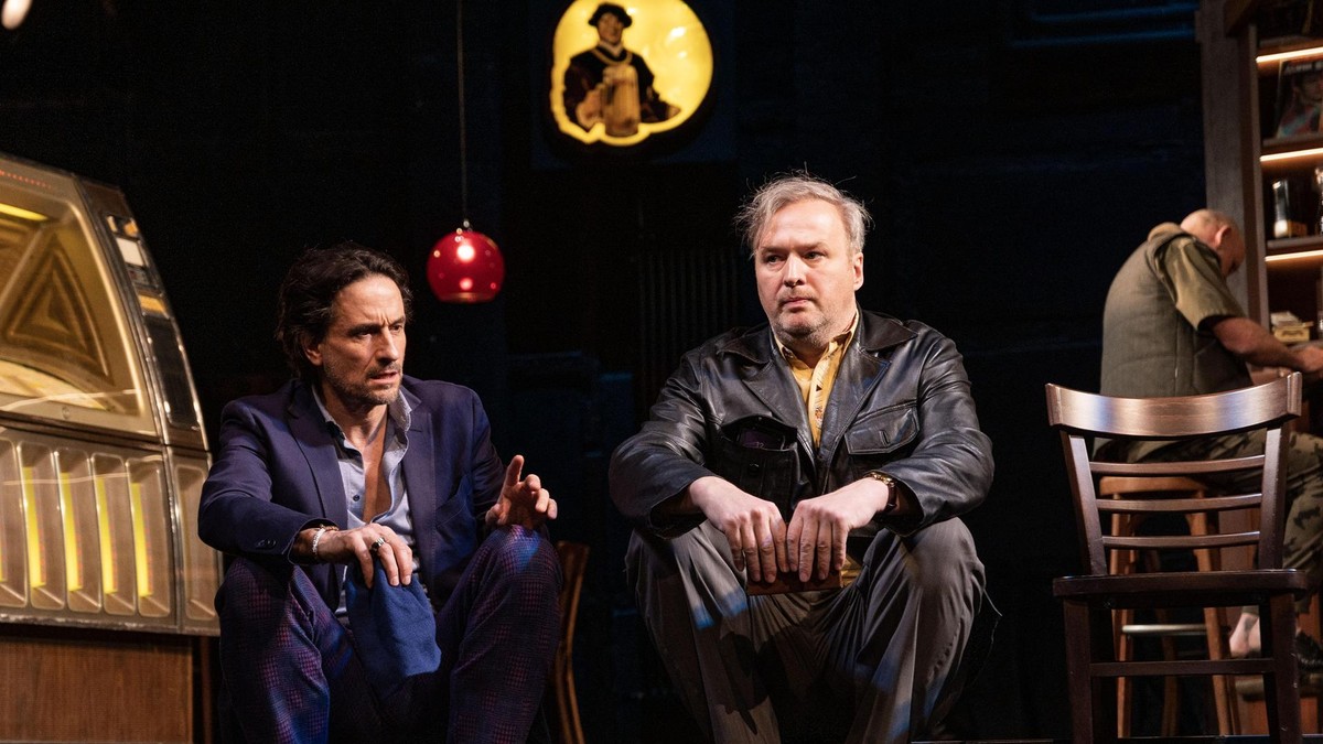 NEBENAN St. Pauli Theater Hamburg