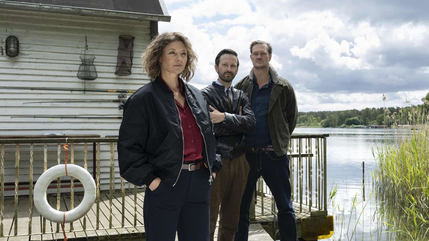 Nina Hagen (Cordelia Wege), Felix Bittner (Franz Dinda) und Jan Engelmann (David Bredin)  bei „Nord bei Nordost“.