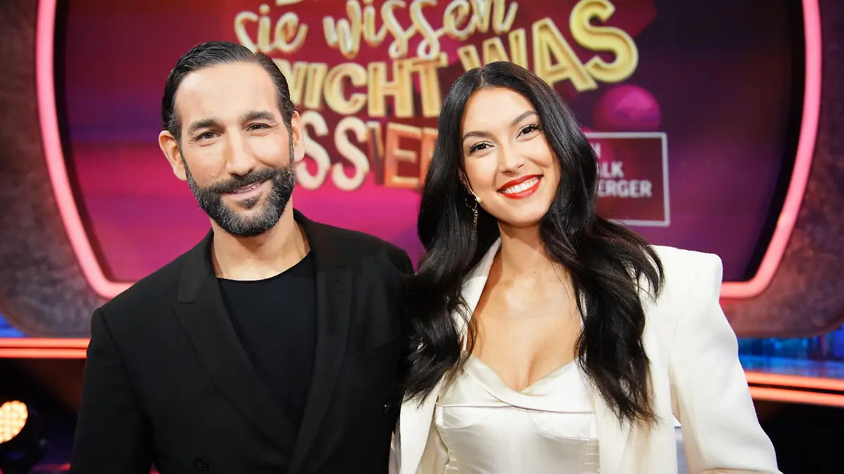 Let s Dance - Die Live-Tour 2019 Massimo Sinato & Rebecca Mir während der Live-Show LetÜu0002s Dance Live Show am 27.11.2019