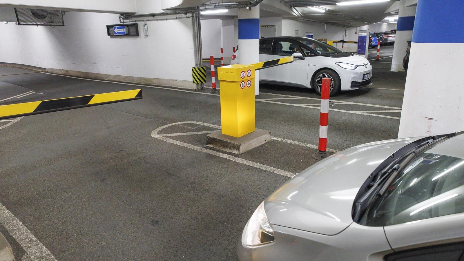 Braunschweiger Tiefgarage ist nach einem Tag wieder geöffnet