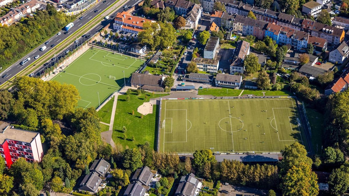 Auf der Anlage an der Buderusstraße spielt der FC Kray.