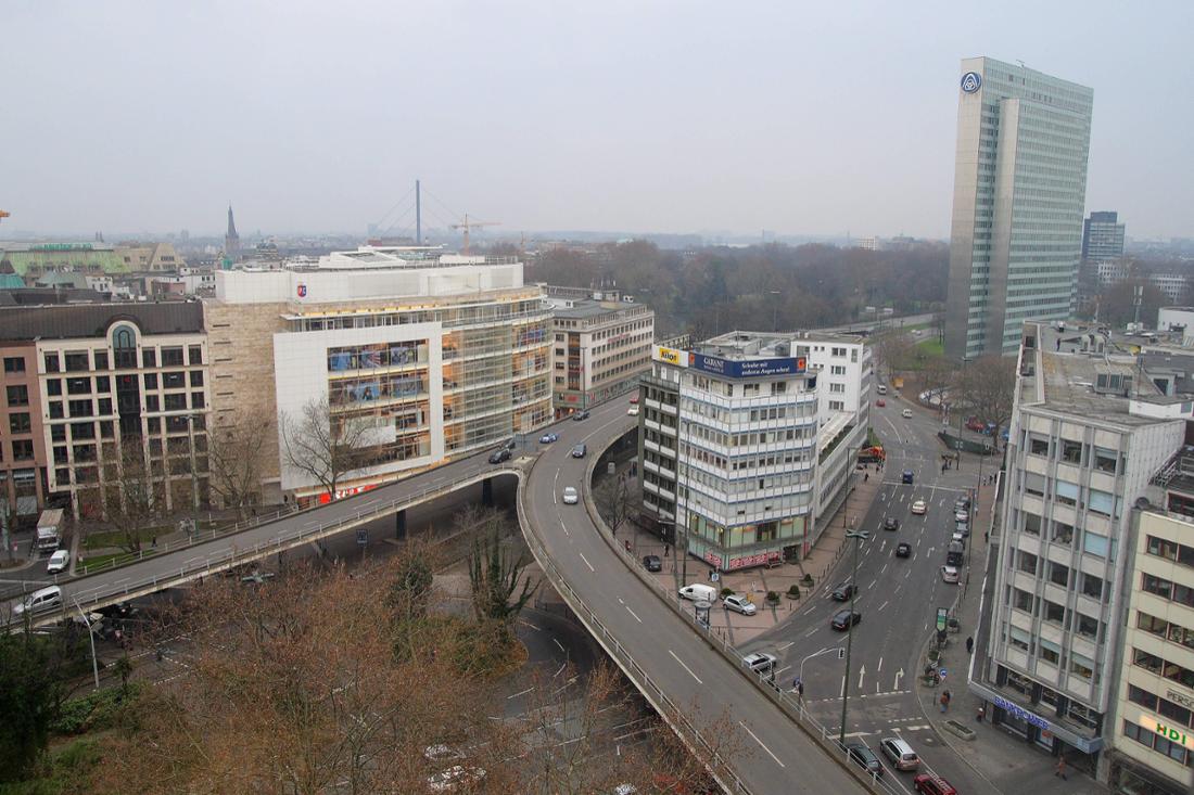 Düsseldorf 29.01.2008 Tausendfüßler 