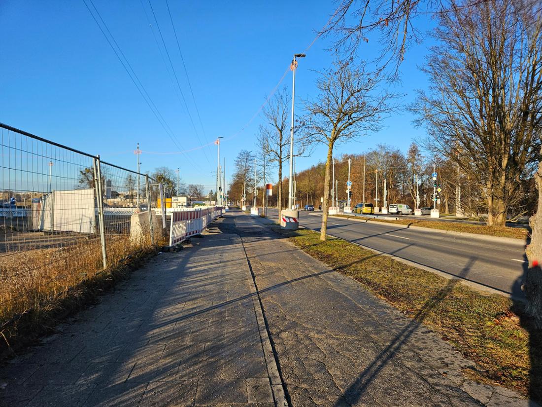 Die Anwohner der Heidemannstraße bekommen eine Wand, die sie vor Abgasen und Verkehrsgeräuschen abschirmt.