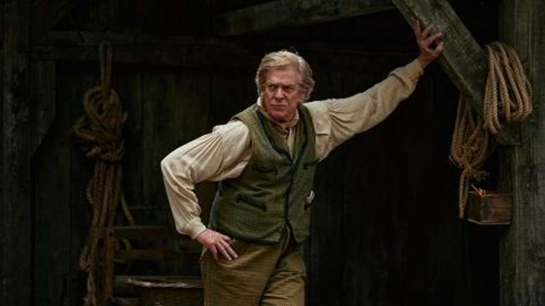 „The Gray House“: Vorschaubilder zur Serie von Produzent Kevin Costner von Prime VIdeo