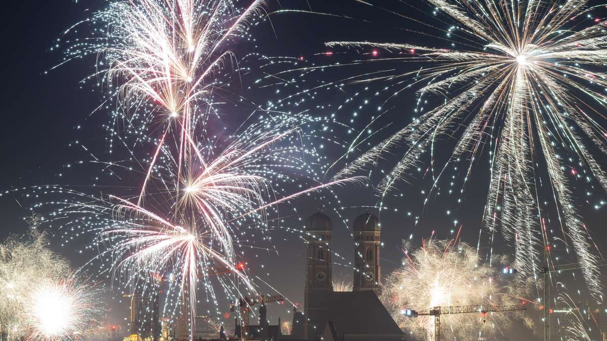 München feiert ins neue Jahr: Die schönsten Silvester-Bilder
