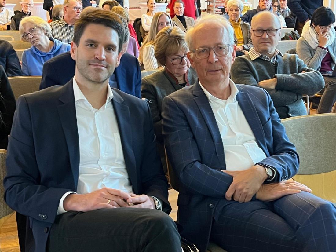 Experten für eine ausgewogene Ernährung, guten Schlaf und eine gesunde Psyche sind Dr. med. Alexander Esmaty (links) und Dr. med. Christian Ehrig.