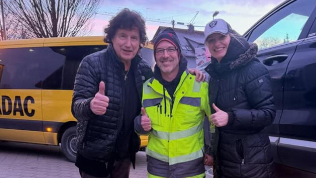 Pannenhelfer Jürgen (Mitte) war an Neujahr im Einsatz und half Olaf der Flipper und dessen Tochter Pia Malo