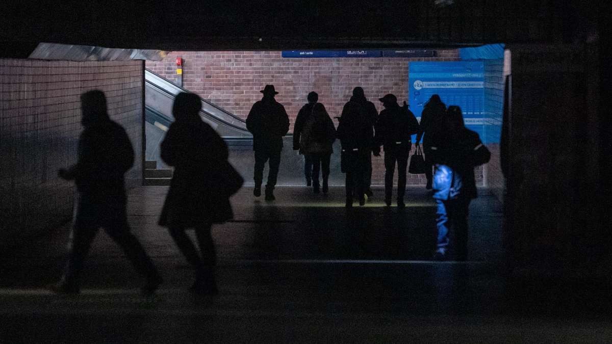 Mehrere Stadtteile tagelang betroffen – Bekennerschreiben aufgetaucht