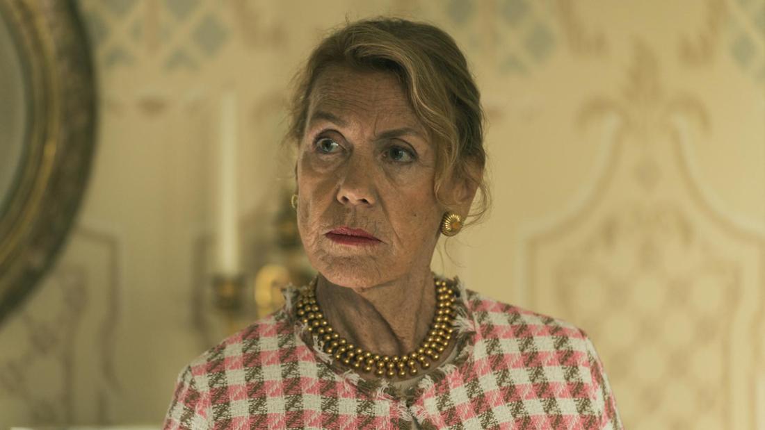 Gaby Dohm als Margarethe Winterscheid in einer Spielszene von „In ewiger Freundschaft – Ein Taunuskrimi“