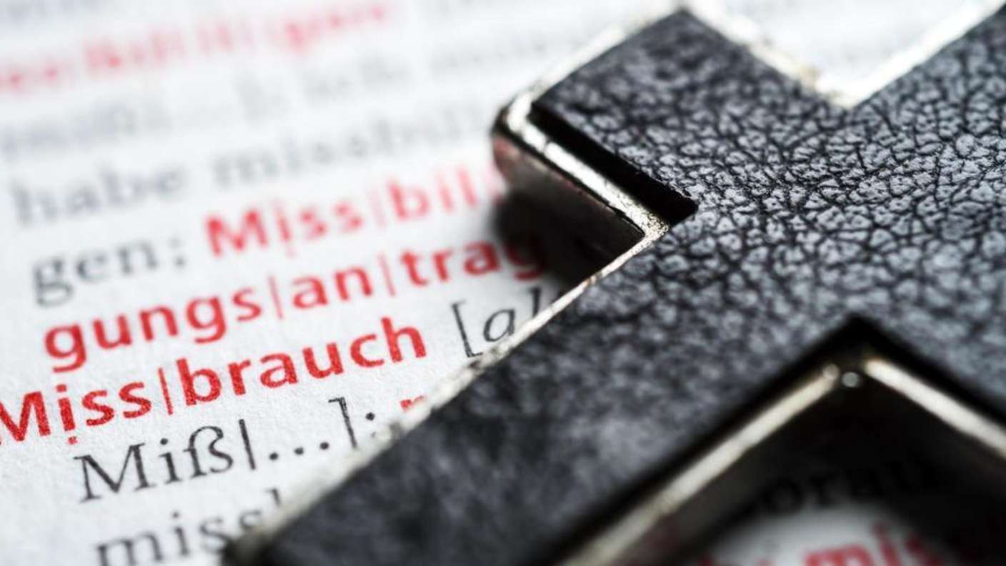 In einer Bremer Kirchengemeinde soll es Missbrauchsfälle durch einen Pastor gegeben haben.