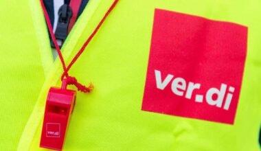 „Können nur noch Nudeln mit Butter essen“: Auszubildende streiken in Bayern