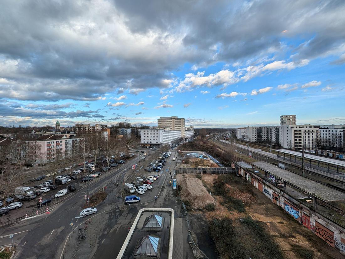 Frankfurt 07.01.2025 Blick Richtung Osten, Gelände  Ostbahnhof , Abrißgelände und Danziger Platz (links) vor dem UmbauCopyright: Monika MüllerTagessatz