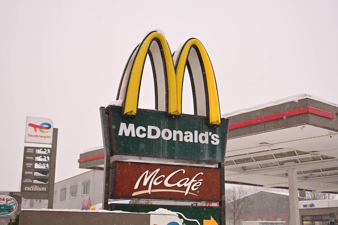 McDonalds, Schnellimbiss, Schnellrestaurant Preissenkung nach Mehrwertsteuersenkung