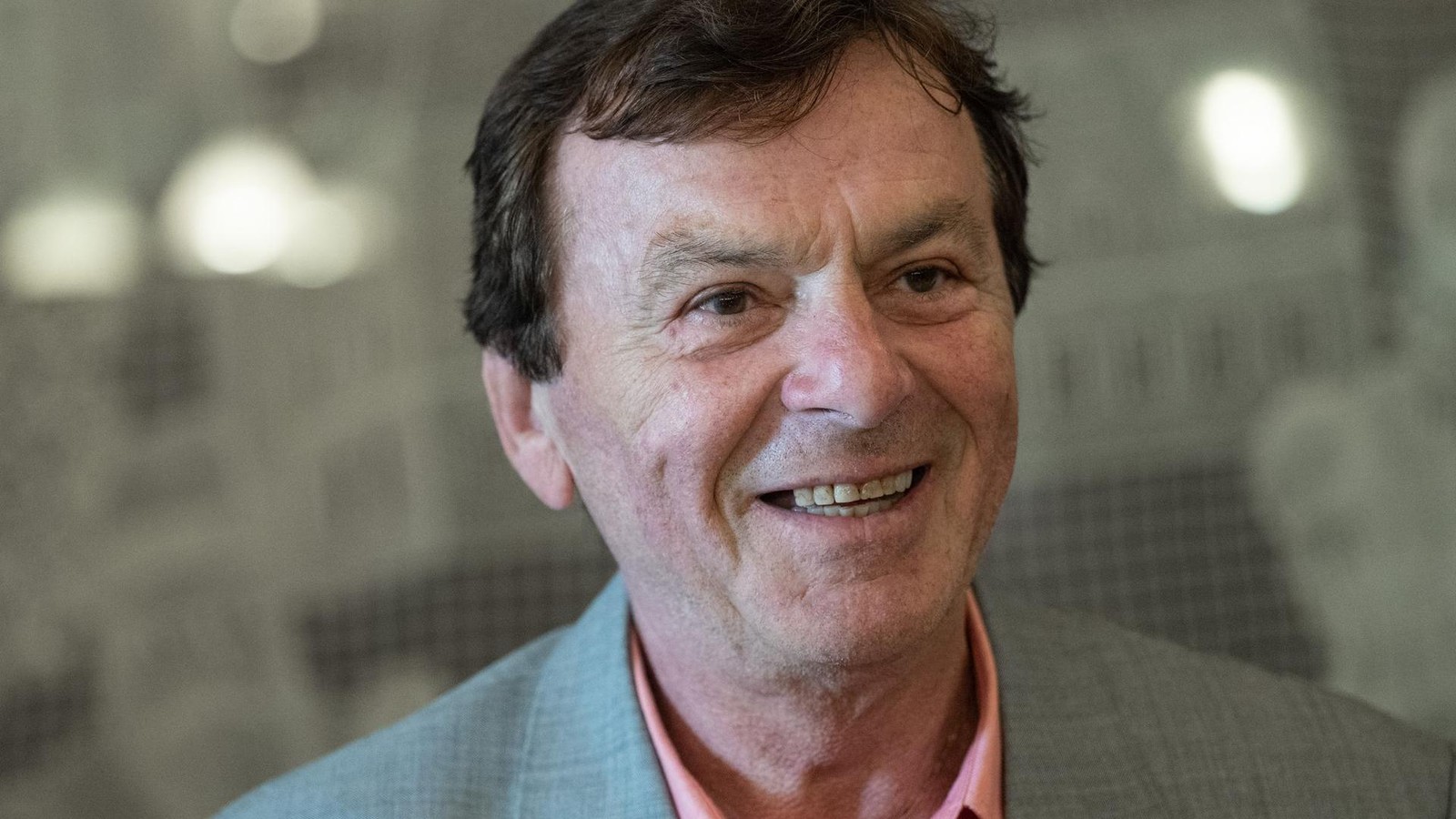 „Drei Haselnüsse für Aschenbrödel“: Sorgen um Prinzen-Darsteller Travnicek