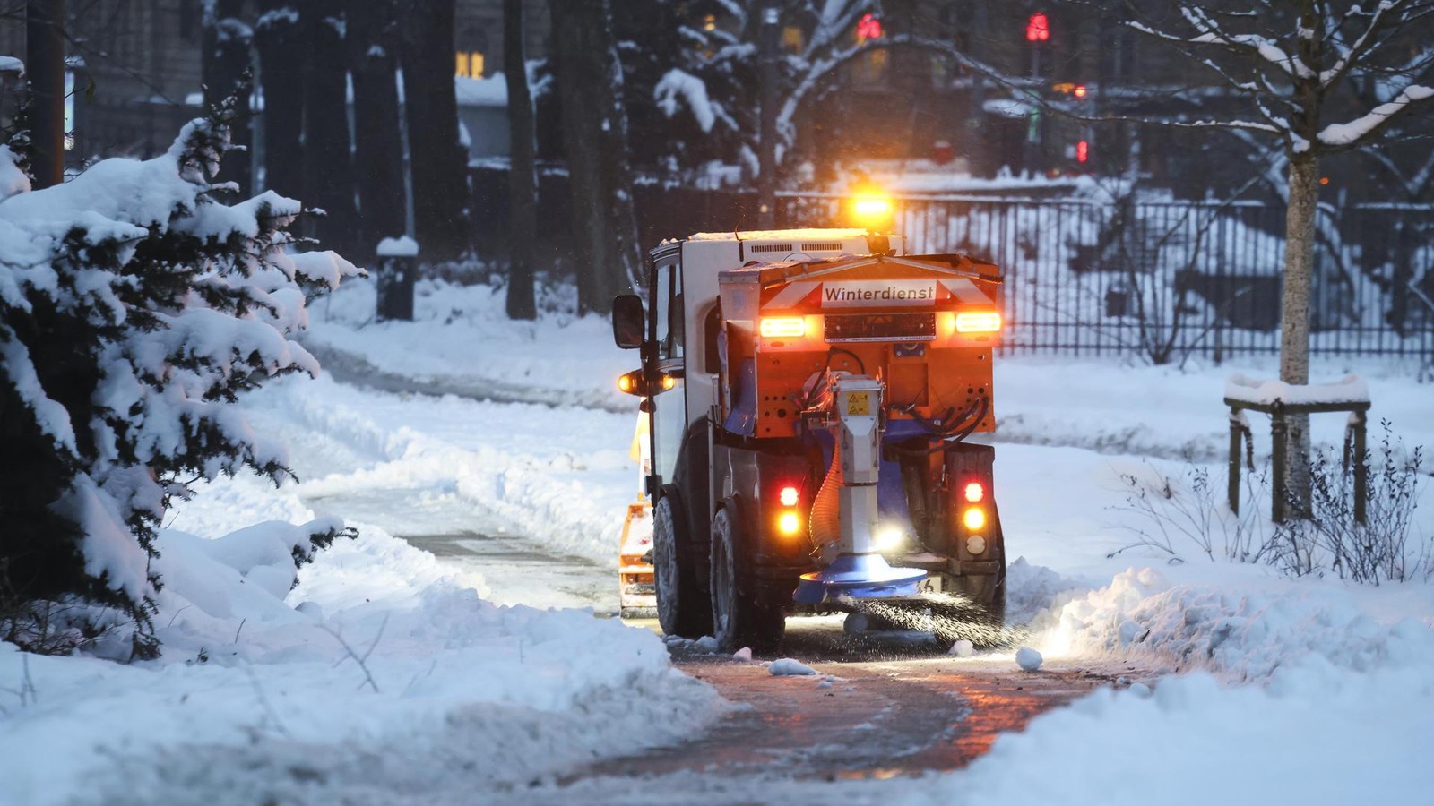 Wetterdienst gibt Unwetterwarnung für Thüringen heraus