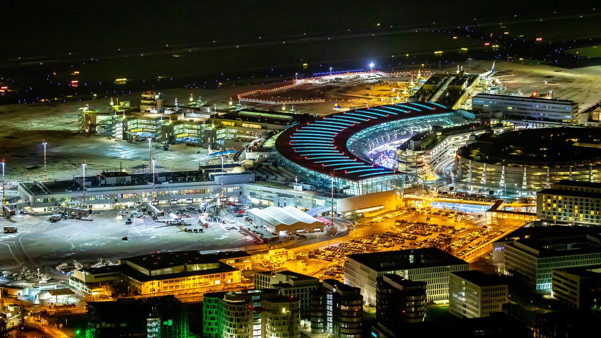 In der Nähe des Flughafens sind Drohnenflüge nicht erlaubt.