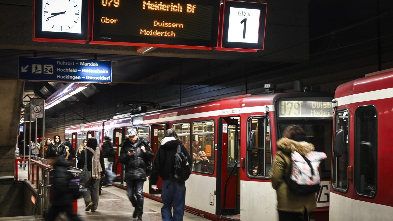 Nachts fahren nur Busse statt Bahnen – auf diesem Abschnitt