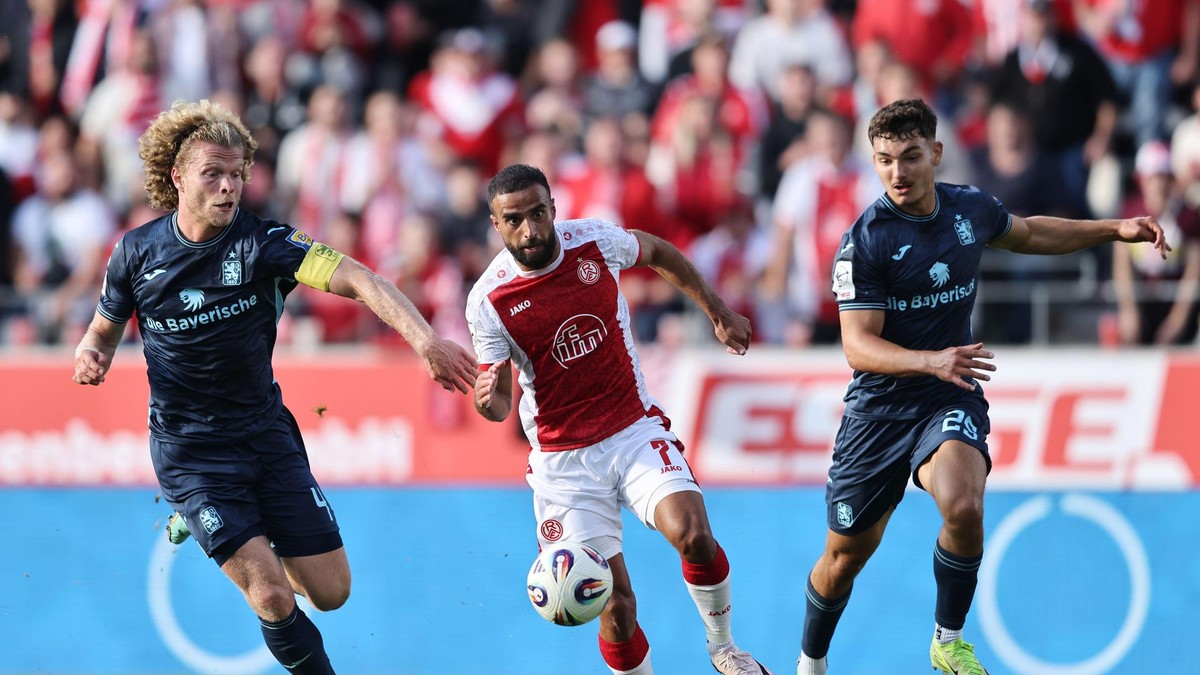 Rot-Weiß Essen v TSV 1860 München - 3. Liga
