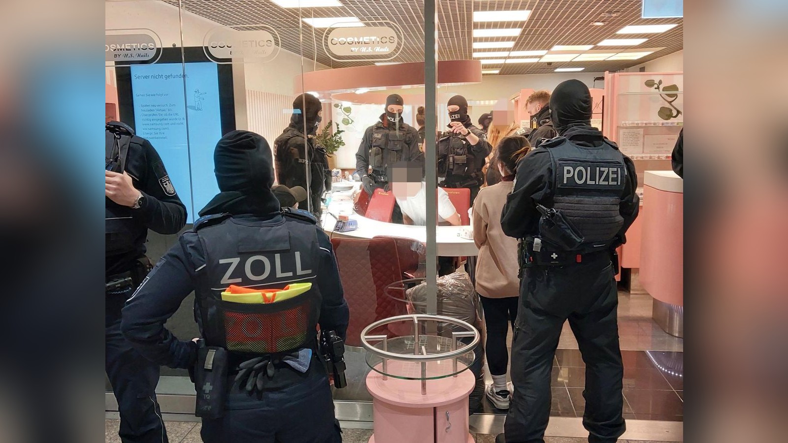 Große Razzia gegen Schwarzarbeit in Nagelstudios – drei Haftbefehle