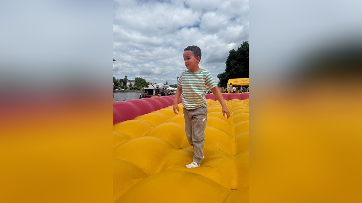 Noah wurde am Mittwochmorgen an der Weißfrauenschule in der Gutleutstraße in Frankfurt am Main abgesetzt, tauchte dort aber nicht auf.