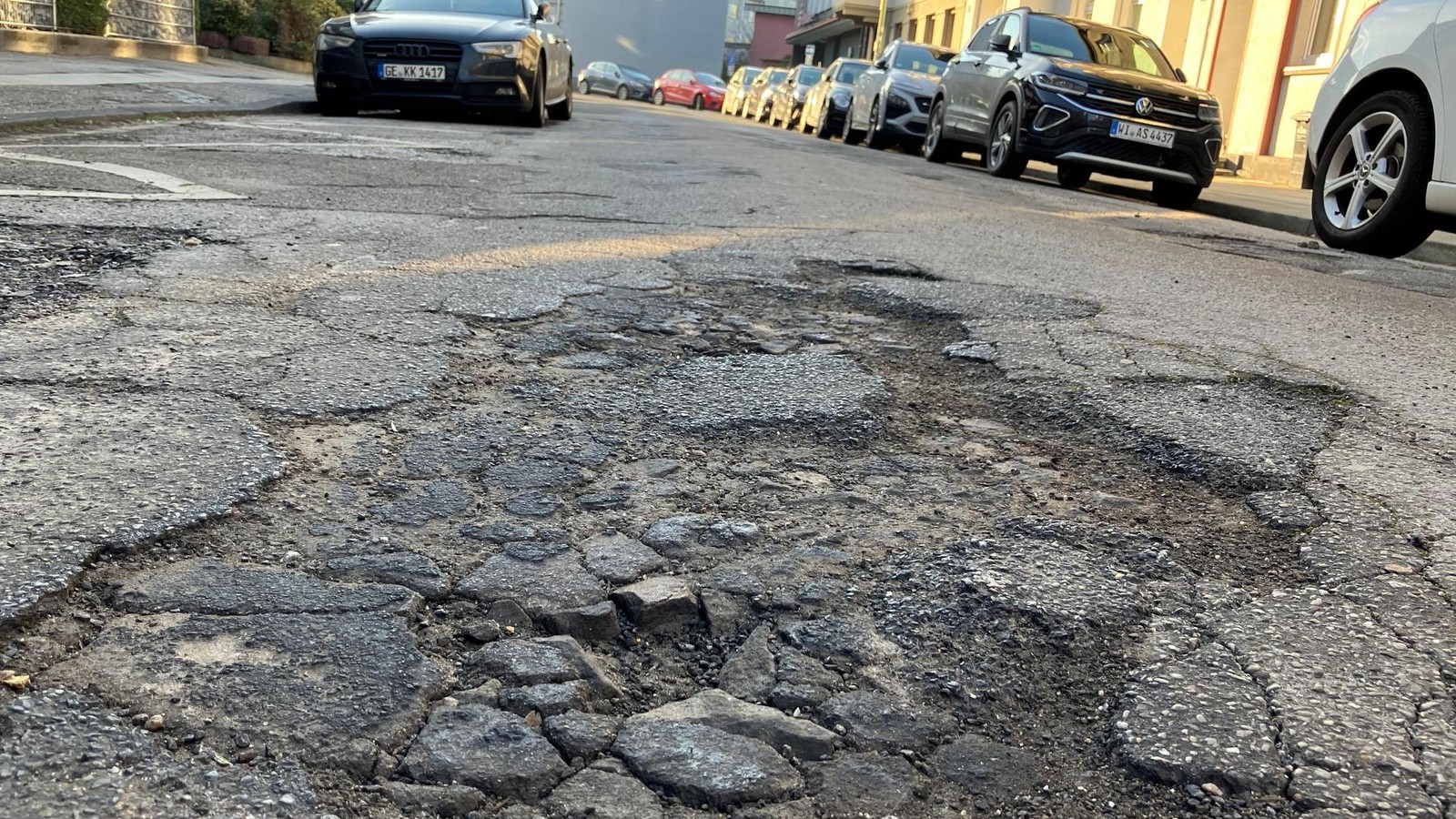 „Wenn man nicht aufpasst, fliegt einem das halbe Auto auseinander“