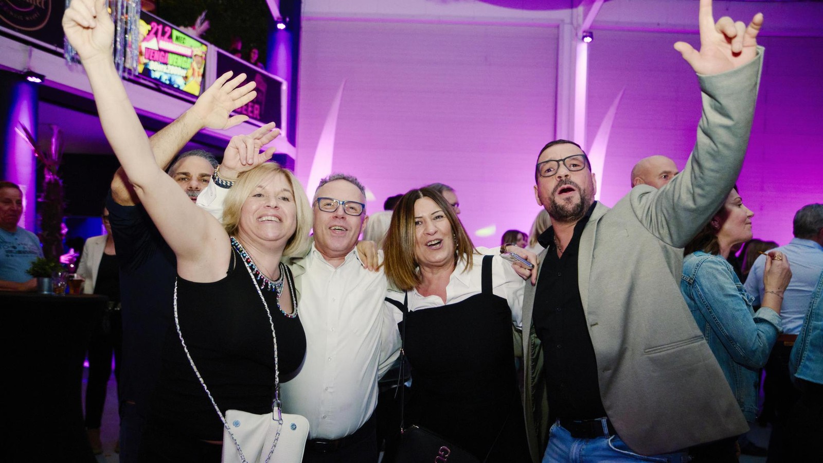 Ü30-Party im Millenium Event Center – Mehr als 30 tolle Fotos