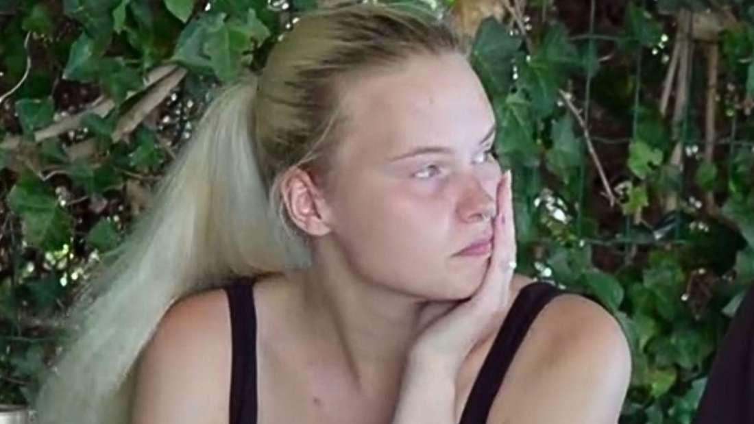 Cindy ist bei hartz und herzlich in trauer wegen der erfahrungen mit dem jugendamt und dem verlust ihrer kinder