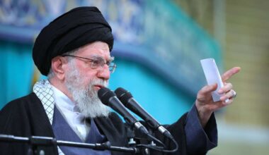 Eskalation in Teheran? Iran warnt USA vor „totalem Krieg“