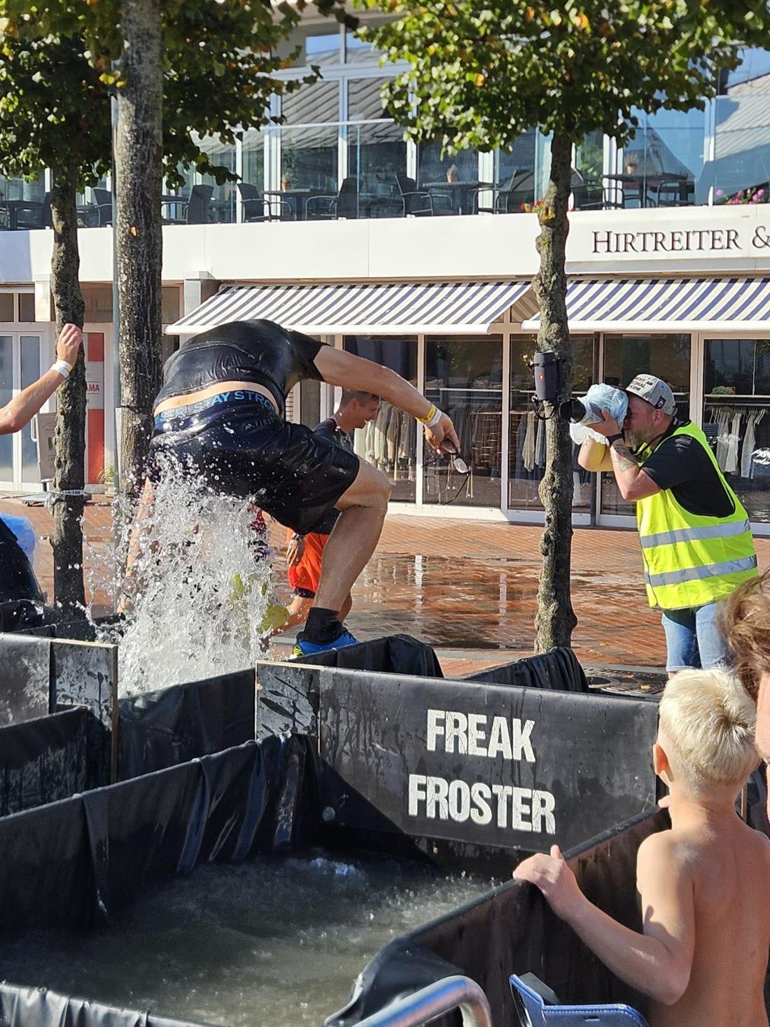 Fotograf Hendrik Mulder genießt seinen nebenberuflichen Einsatz beim sportlichen Event Hindernislauf Xletix Norddeutschland 2024 in Grömitz.