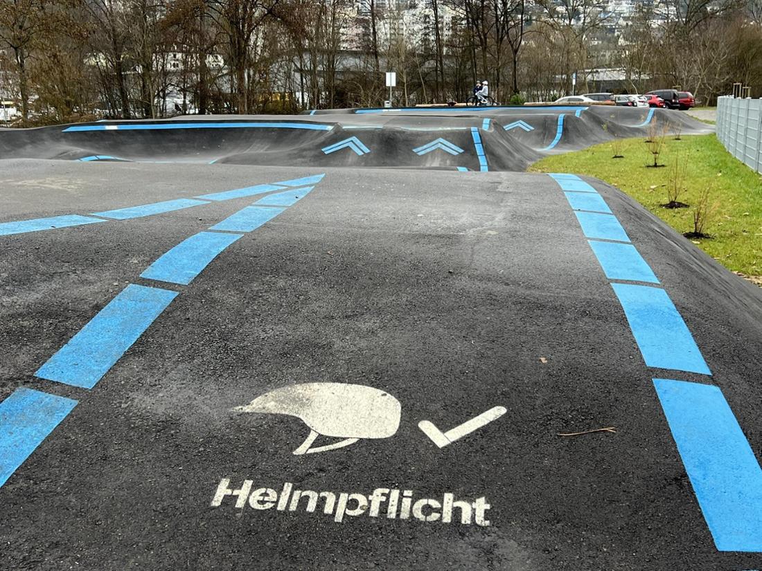 Pumptrack am Viadukt in Nagold
Nagold liegt in Baden-Württemberg
