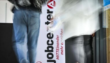 Jobcenter zahlt Bürgergeld-Empfängerin seit über einem Jahr keine Miete