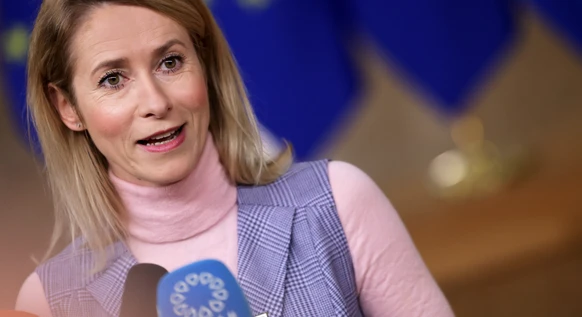 epa12600221 European High Representative of the Union for Foreign Affairs Kaja Kallas attends the EU Council Summit in Brussels, Belgium, 18 December 2025. EU leaders are meeting to discuss the latest ...