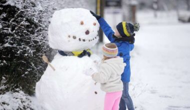 Die Redaktion baut heute den größten Schneemann der Stadt