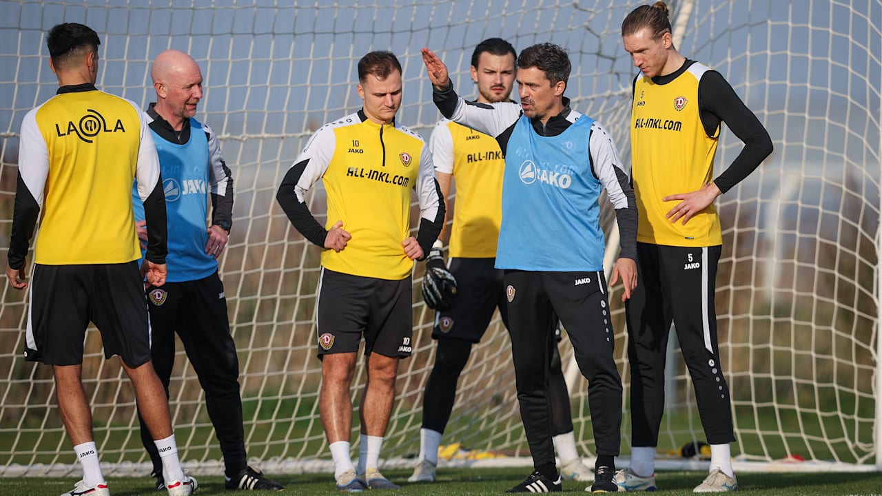 Dynamo Dresden: Mittelfeld-Star verrät kuriose Schlaf-Methode | Sport