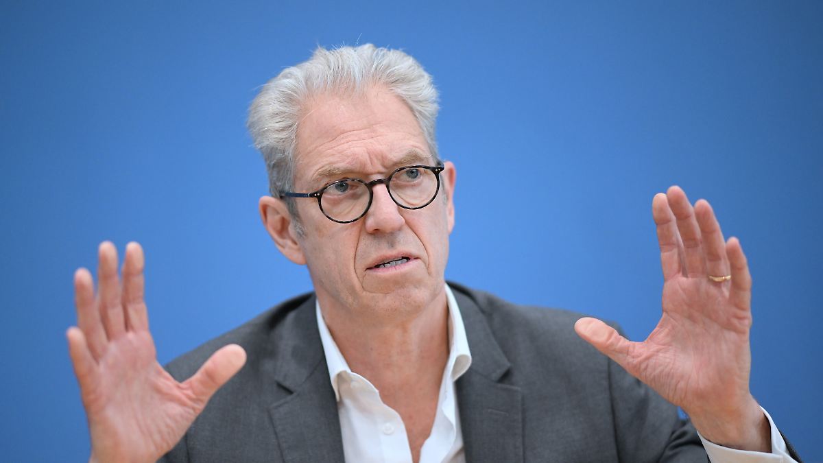 "Leute sind ja nicht dumm": Kassenärztechef Gassen will Gesundheitssystem mit Leistungskürzungen retten