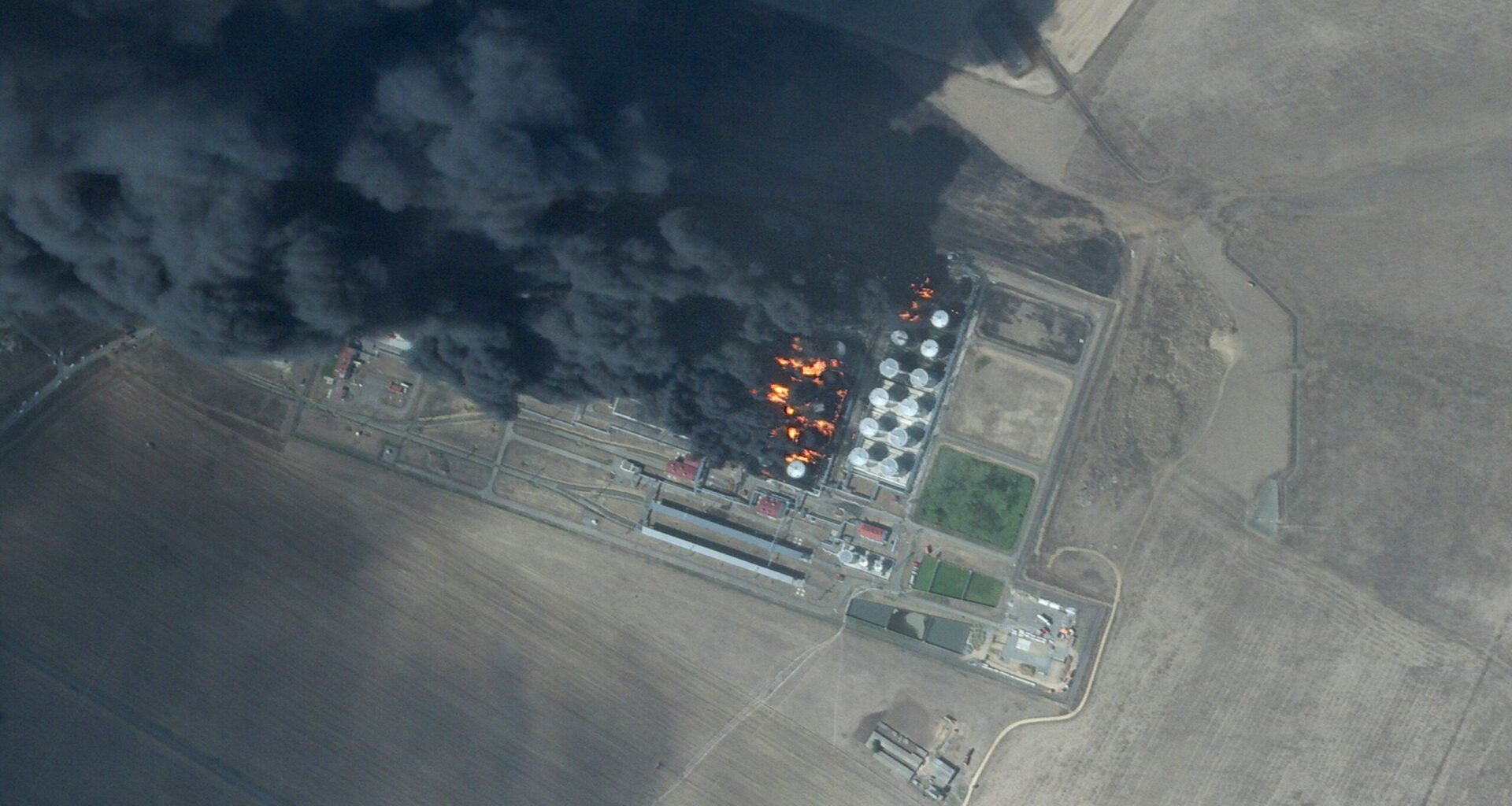 Öldepot und Raketenarsenal: Ukraine setzt Drohnen gegen Ziele in Russland ein