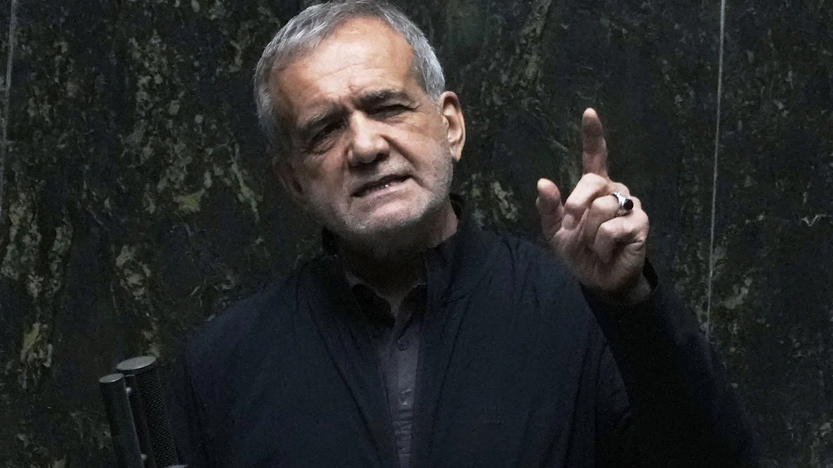 Iran News: Irans Präsident: Angriff auf Chamenei würde umfassenden Krieg bedeuten - Politik