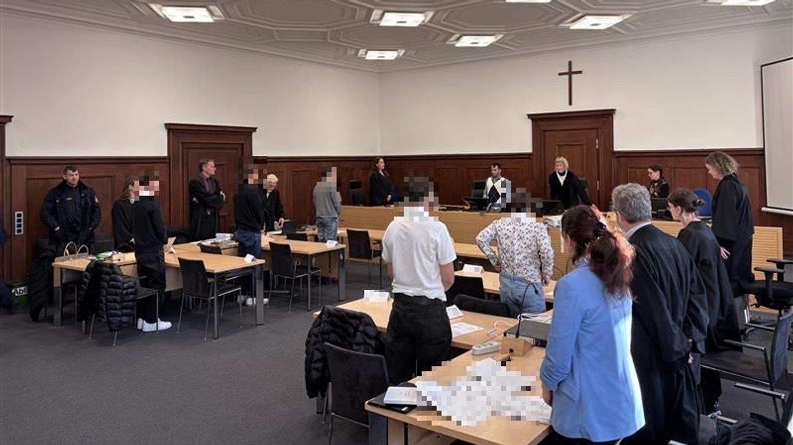 Strafen für Täter: Urteil im Pedo-Hunting-Prozess in Nürnberg