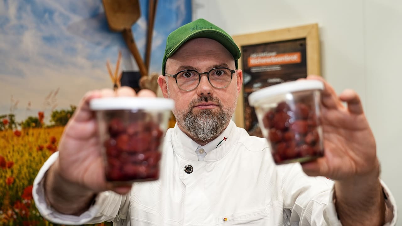 Berliner Bäcker streicht Kirschkuchen – Preisexplosion um 75 Prozent! | Regional