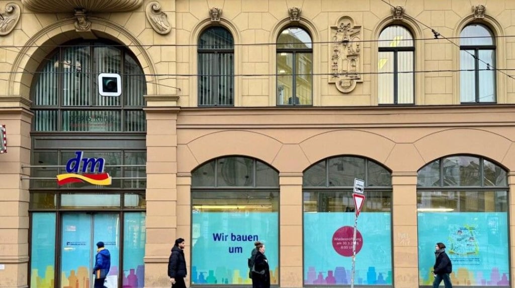 Der Umbau des dm am Kleinschmieden in Halle ist abgeschlossen.