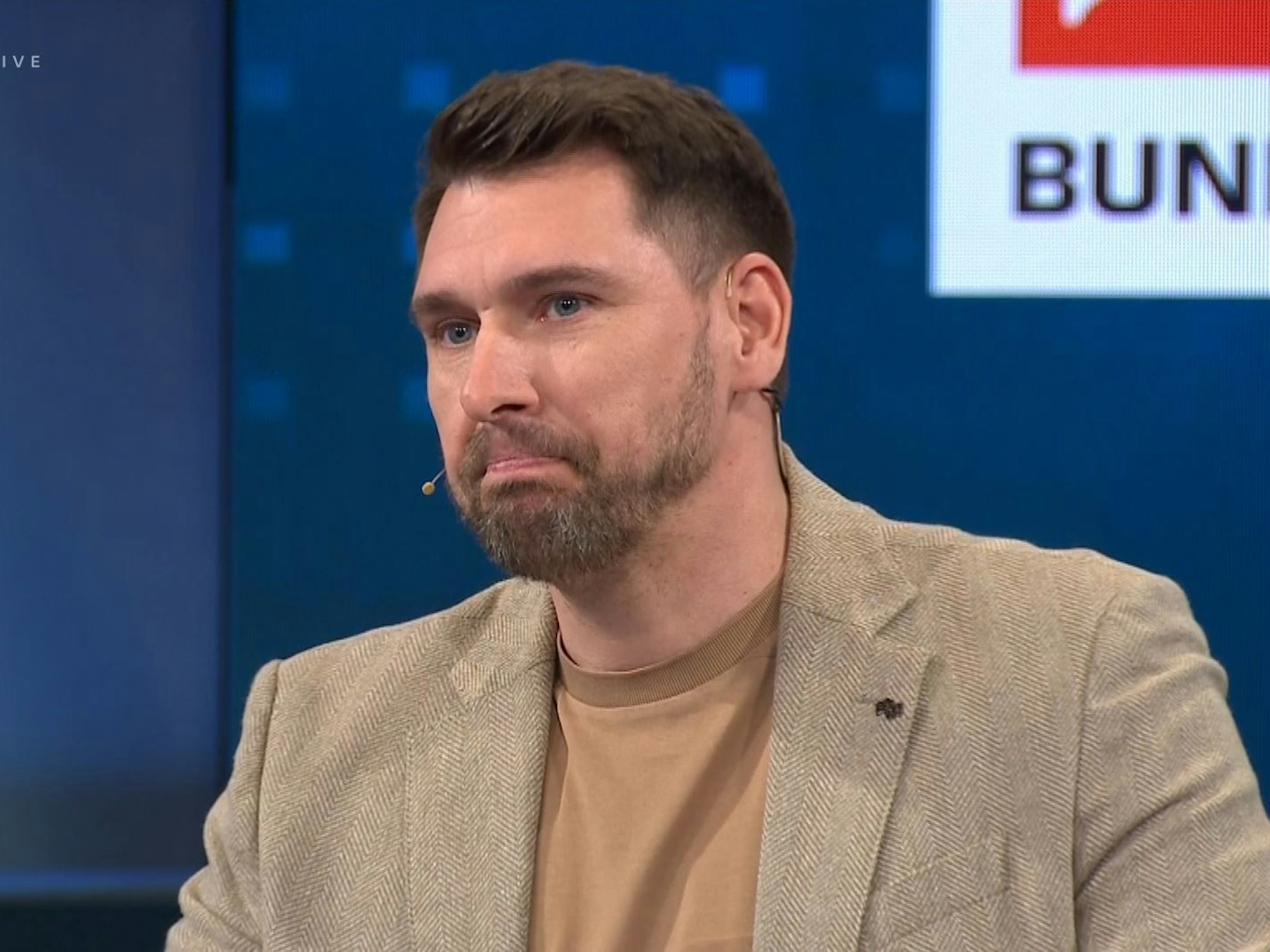 Patrick Helmes spricht bei Sky über die Lage beim 1. FC Köln.