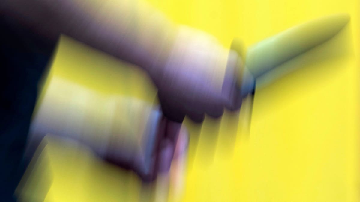 Messerangriff in Hamburg: Ex-Mitarbeiter attackiert Kollegen in Schnellrestaurant